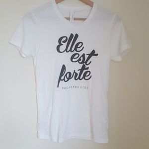 Women White with design t-shirt Sz Medium